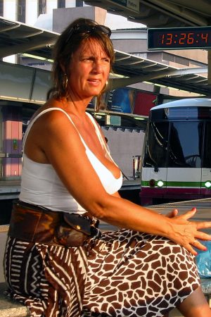 Soleil et complicité Astrid - rencontre-Cougar-Orléans