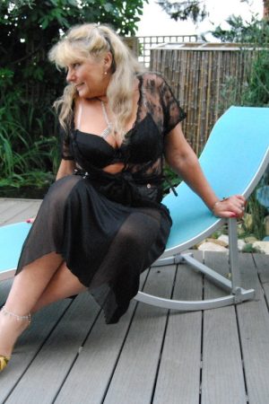 Camille - rencontre-Milf-Roubaix