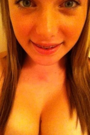 Clara - rencontre-Teen-Dijon