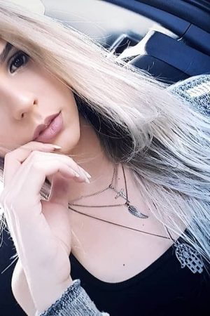 Divorcée, mais pas déçue Clara - rencontre-Teen-Pessac