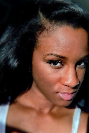 Besoin de quelque chose de chaud par cette nuit étouffante Aisha - rencontre-Teen-Saint-Denis
