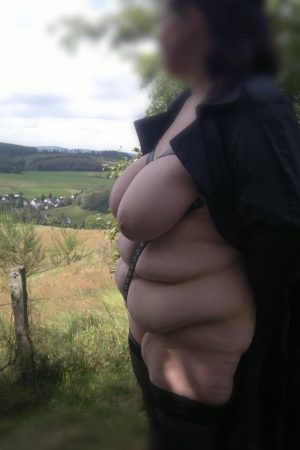 Solo la nuit Emeline - rencontre-MILF-Rueil-Malmaison