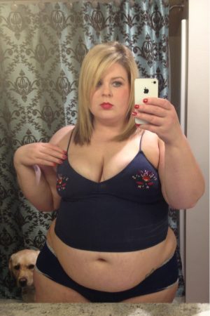 Grosse et affamée 🍑 Sophie - rencontre-Ronde-Niort