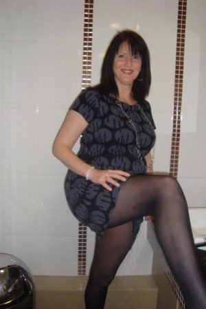 En manque en cette fin de journée à Reims Charlotte - rencontre-Cougar-Reims