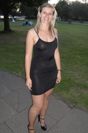 Marre de ma journée, j’ai besoin d’une distraction torride Alice - rencontre-MILF-Rennes