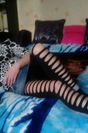 Lucie - rencontre-MILF-Tarbes
