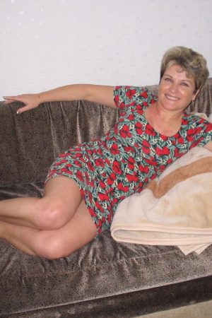 Prête pour des soirées endiablées Laura - rencontre-Cougar-Agen