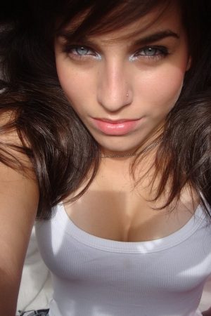 Clara - rencontre-Libertine-Rennes