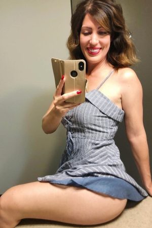 Laure - rencontre-Milf-Toulon
