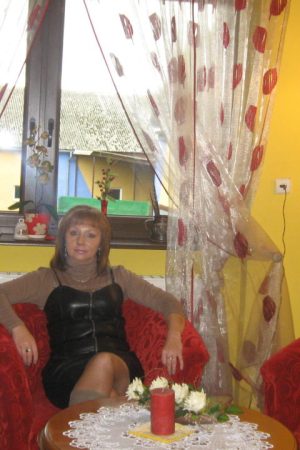 Elodie - rencontre-Soumise-Aix-les-Bains